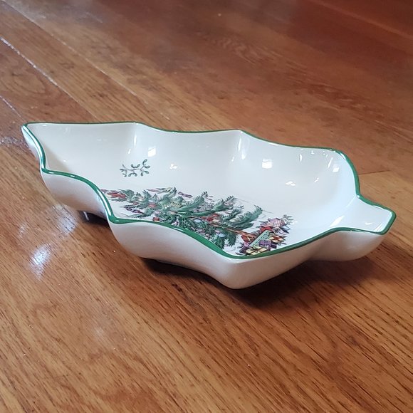 Spode Christmas Tree Shaped Dish (9in) - NWT! - Picture 9 of 9